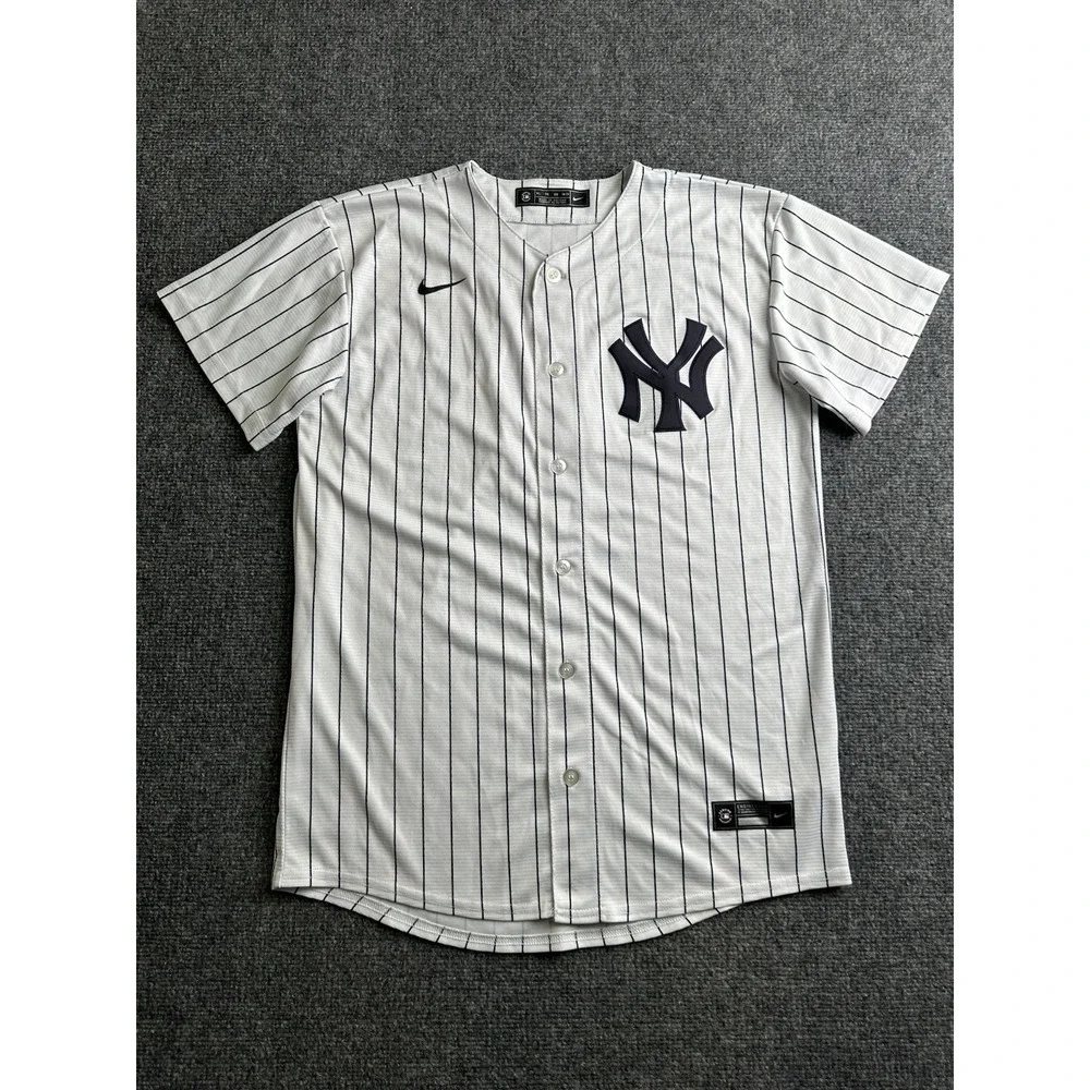 Boys Nike New York Yankees Derek Jeter #2 MLB Jersey, Size XL 18-20 Years